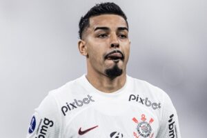 António Oliveira deve usar Matheus Bidu em amistoso entre Corinthians x Londrina para observá-lo
