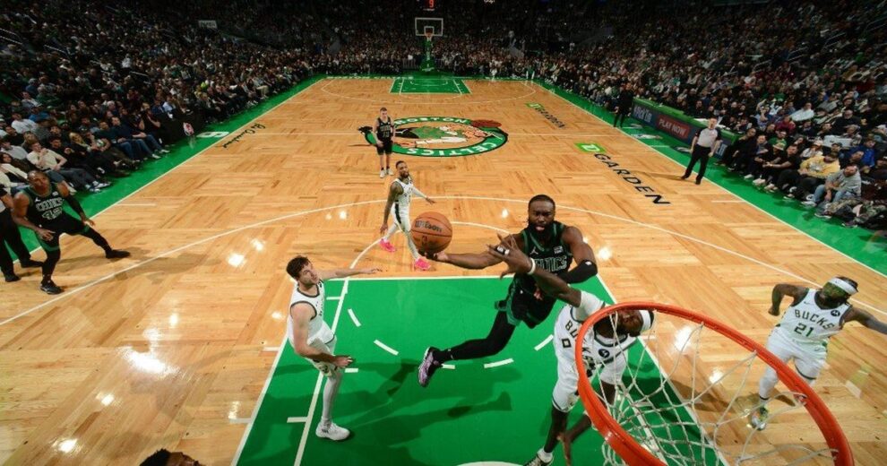 Celtics garantem vitória no fim e Oklahoma City Thunder lidera Conferência Oeste
