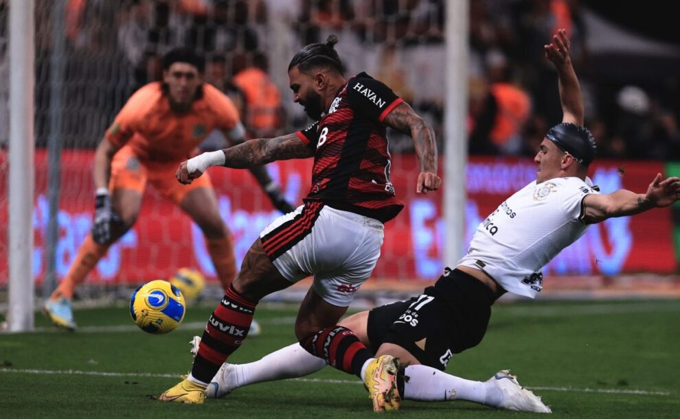 “Quer ganhar o mesmo que o Flamengo”