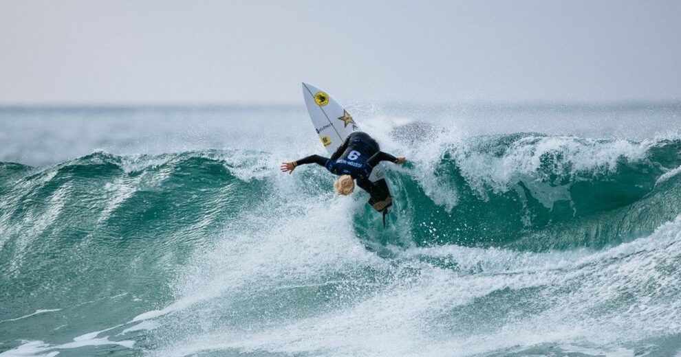 Tati Weston-Webb é eliminada e Brasil fica sem representante na etapa de Bells Beach de surfe