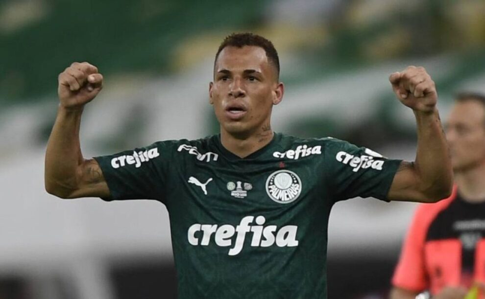 Breno Lopes, do Palmeiras, diz não ao Santos e revela desejo em jogar no exterior
