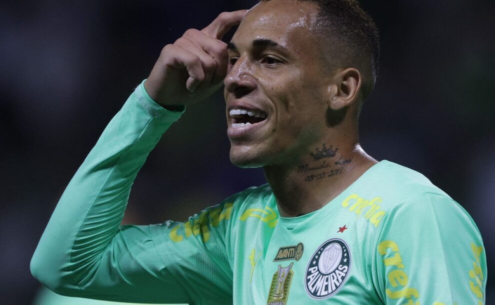 Com respaldo da diretoria, motivos da permanência de Breno Lopes no Palmeiras são revelados