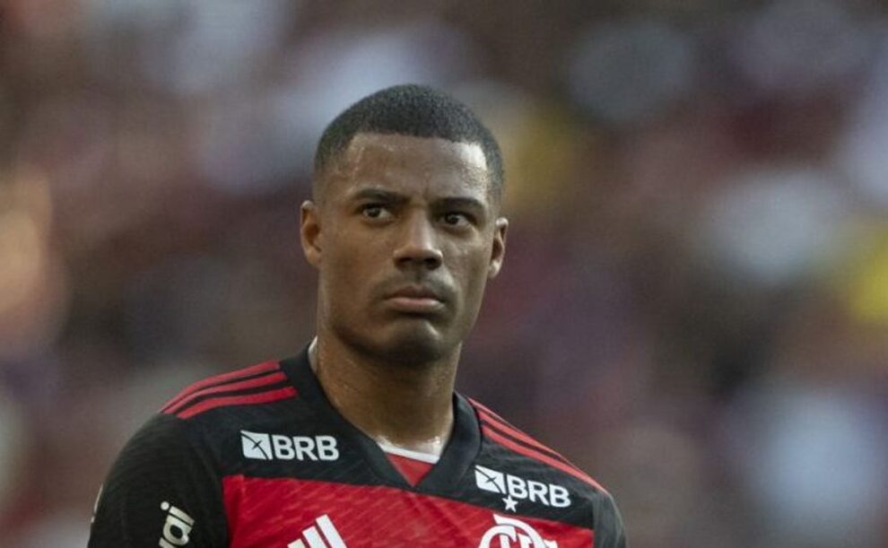 De La Cruz se recupera e torcida do Flamengo comemora retorno: "Fez muita falta"