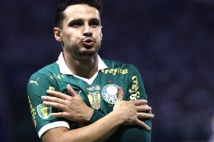 Entenda a importância de Raphael Veiga no Palmeiras de Abel Ferreira