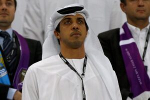 Flamengo aumenta proposta para assinar com Lorran que foi aprovado pelo Sheik Mansour bin Zayed al-Nahyan