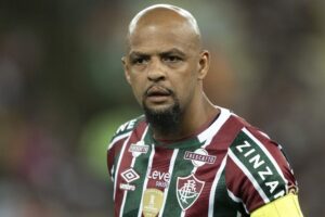 Felipe Melo não quer enfrentar o Flamengo nas oitavas da Libertadores