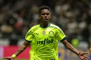 Palmeiras finalmente concretiza venda milionária de Estêvão ao Chelsea