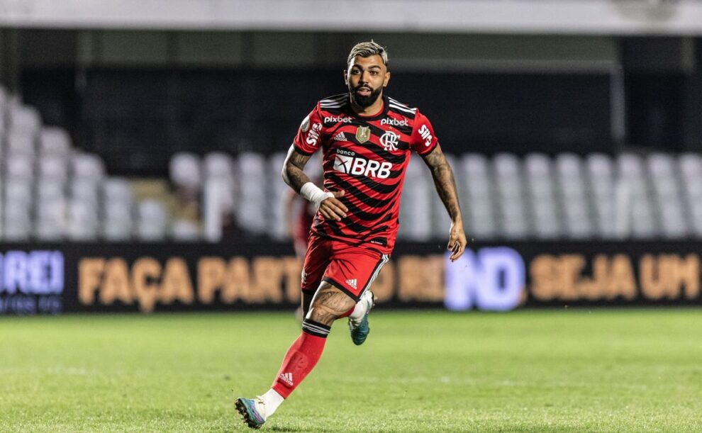 Santos envia proposta para Gabigol, em baixa no Flamengo