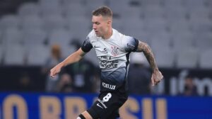 Charles estreia pelo Corinthians e números contra o Grêmio decepcionam