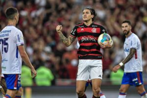 Flamengo fecha contrato milionário com a Adidas que supera europeus