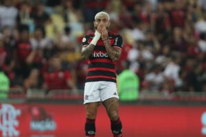 Gabigol segue normal no Flamengo enquanto espera notificação do CAS
