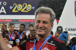 Landim aceita liberar Gabigol ao Palmeiras e Flamengo pede R$ 27 milhões