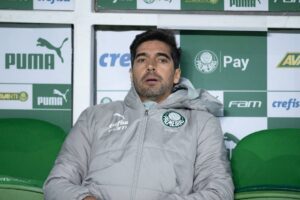 Abel Ferreira desabafa após sua expulsão no Palmeiras