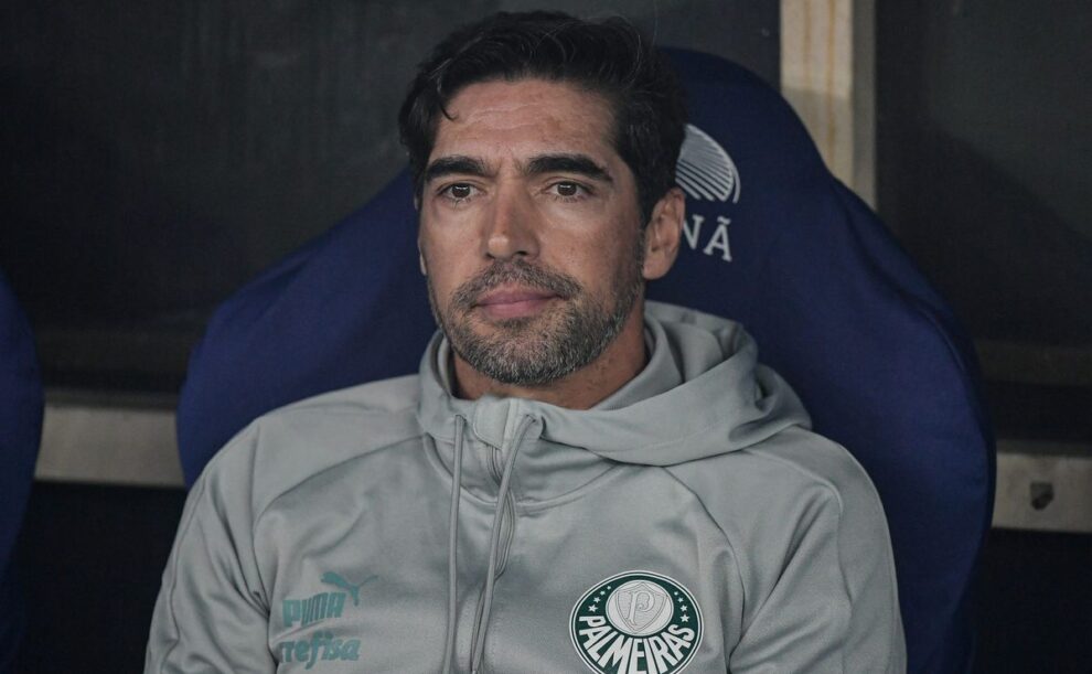 Casagrande detona Abel Ferreira após derrota do Palmeiras no Maracanã