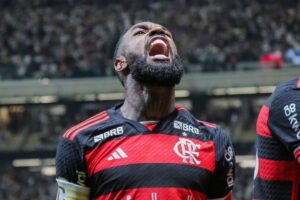 Gerson vai fazer homenagem grande para Adílio no Flamengo 