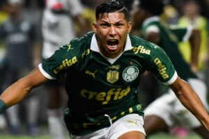 Rony sai do time? Abel Ferreira toma decisão difícil no Palmeiras; camisa 10 confia em volta por cima