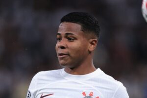 Corinthians descobre ‘quentinha’ envolvendo Wesley e venda pode ter facilitador
