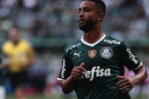 Futuro de Jorge tem reviravolta no Santos e Abel é comunicado no Palmeiras