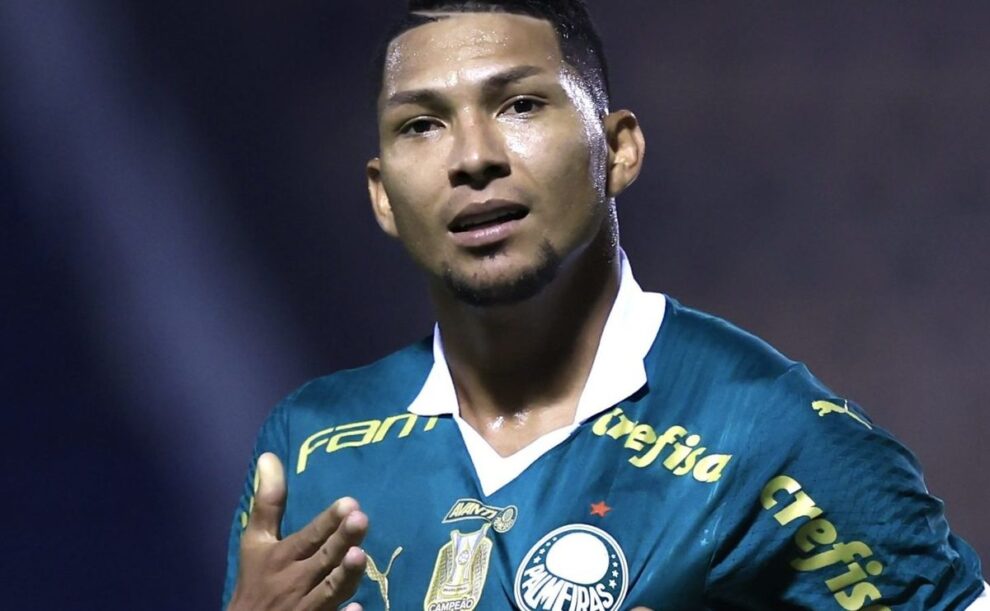 Rony volta a receber contatos para deixar Palmeiras; multa é de R$ 540 milhões