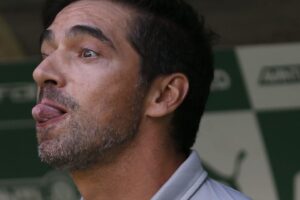 Abel Ferreira lança possível indireta ao Corinthians: ‘Ganharam nada’