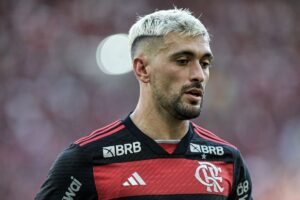 Arrascaeta projeta futuro 'Pós-Flamengo' e não esconde desejo de jogar no Peñarol: "Um sonho"