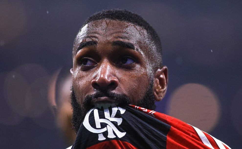 Flamengo decide assinar com meio de campo do Athletico-PR para a vaga de Gerson