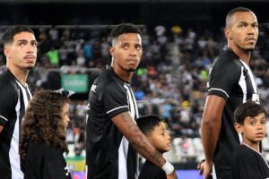 Vasco faz proposta de empréstimo por titular do Botafogo até dezembro