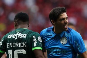 Abel Ferreira aborda sobre substituto de Endrick no Palmeiras