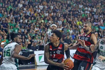 Bauru x Flamengo palpite — Playoffs do NBB — 23/05/2024