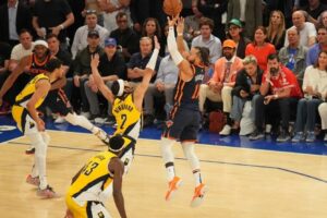 Knicks superam Pacers em casa e abrem vantagem nos playoffs da NBA