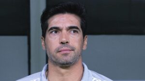 Abel Ferreira aprova e Palmeiras fica próximo de contratar o gringo Bruno Méndez, ex-Corinthians