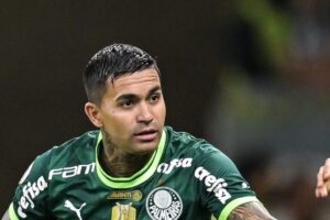 André Cury busca fechar venda de Dudu no Palmeiras