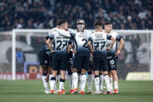 Corinthians atrasa o pagamento dos salários de jogadores e funcionários