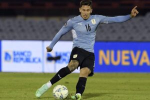 Corinthians tem interesse em Brian Rodriguez, atacante uruguaio