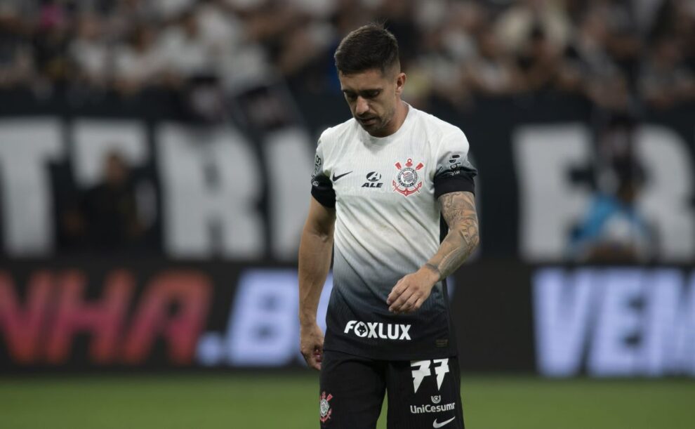 Corinthians vê jejum de vitórias em clássicos aumentar após empate