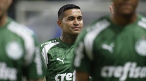 Dudu tem situação definida na escalação do Palmeiras