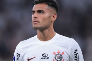 Fausto Vera negocia com Atlético-MG e pode deixar Corinthians