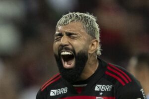 Gabigol toma decisão de cumprir contrato no Flamengo