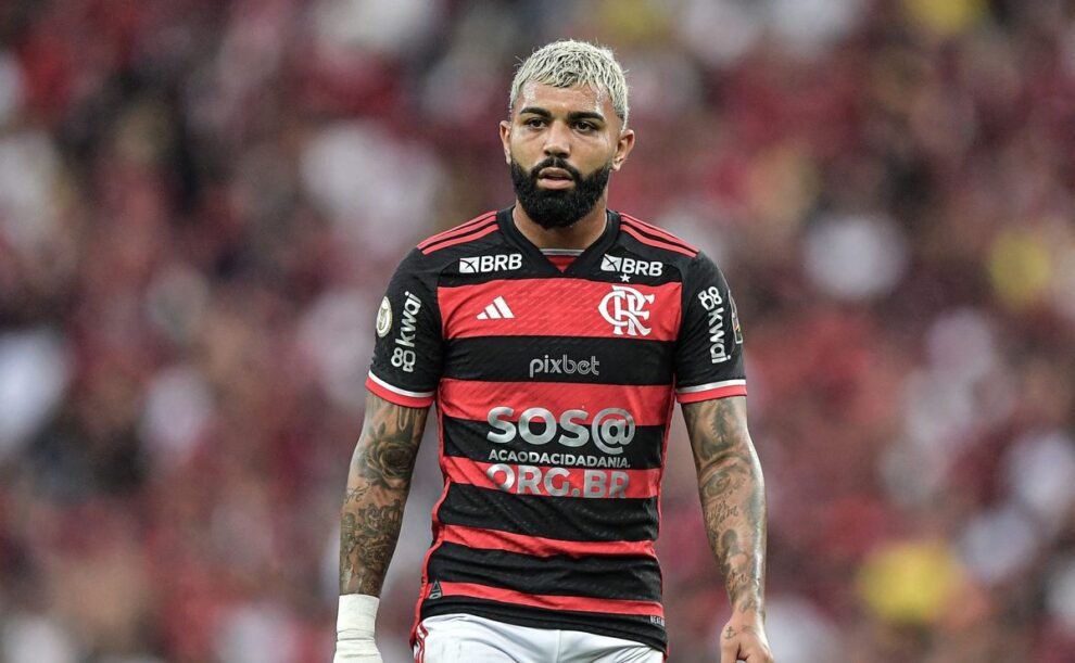 Gabigol treina entre os titulares do Flamengo devido à ausência de Pedro