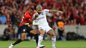 Gol anulado de Gabigol pelo VAR revolta torcida do Flamengo