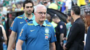 Jogador convocado por Dorival nega Flamengo: "Vou nada"