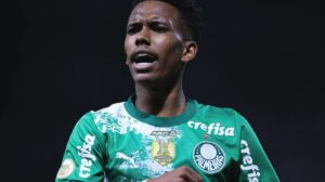 Kléber Gladiador expõe erro do Palmeiras na venda de Estêvão