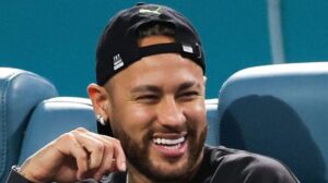 Neymar tem custo diário maior que o salário mensal de Gabigol