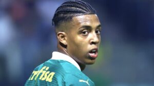 Norwich City-ING negocia para contratar Vanderlan, do Palmeiras