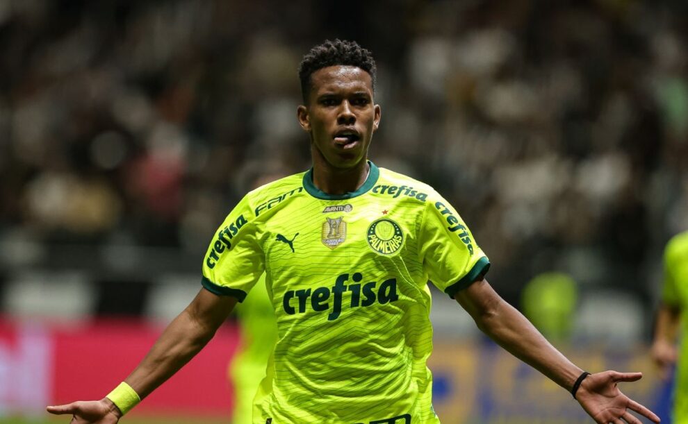 Palmeiras finalmente concretiza venda milionária de Estêvão ao Chelsea