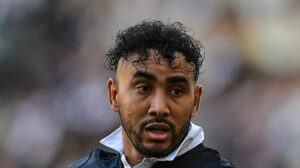 Payet treina com bola, mas deve desfalcar o Vasco pelo BR