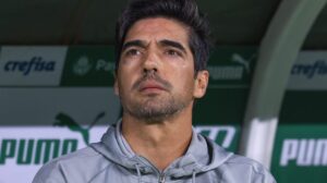 Abel Ferreira pede desculpas às comunidades indígenas