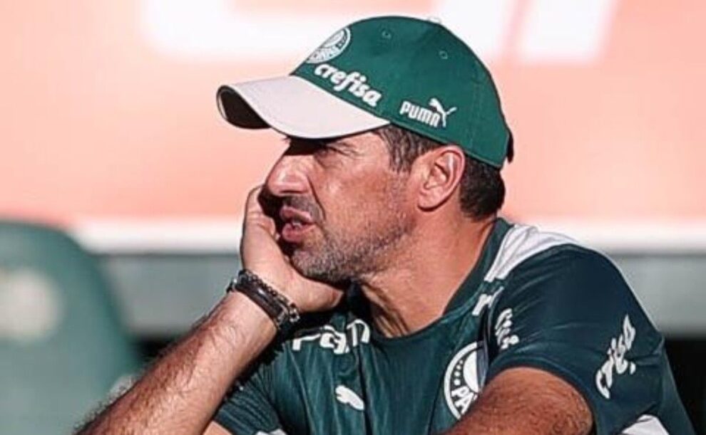 Abel tem plano para agenda de agosto do Palmeiras