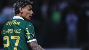 Barcelona quer tirar Richard Ríos do Palmeiras e Abel Ferreira toma decisão sobre venda