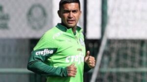 Dudu deve mesmo deixar o Palmeiras, mesmo querendo ficar